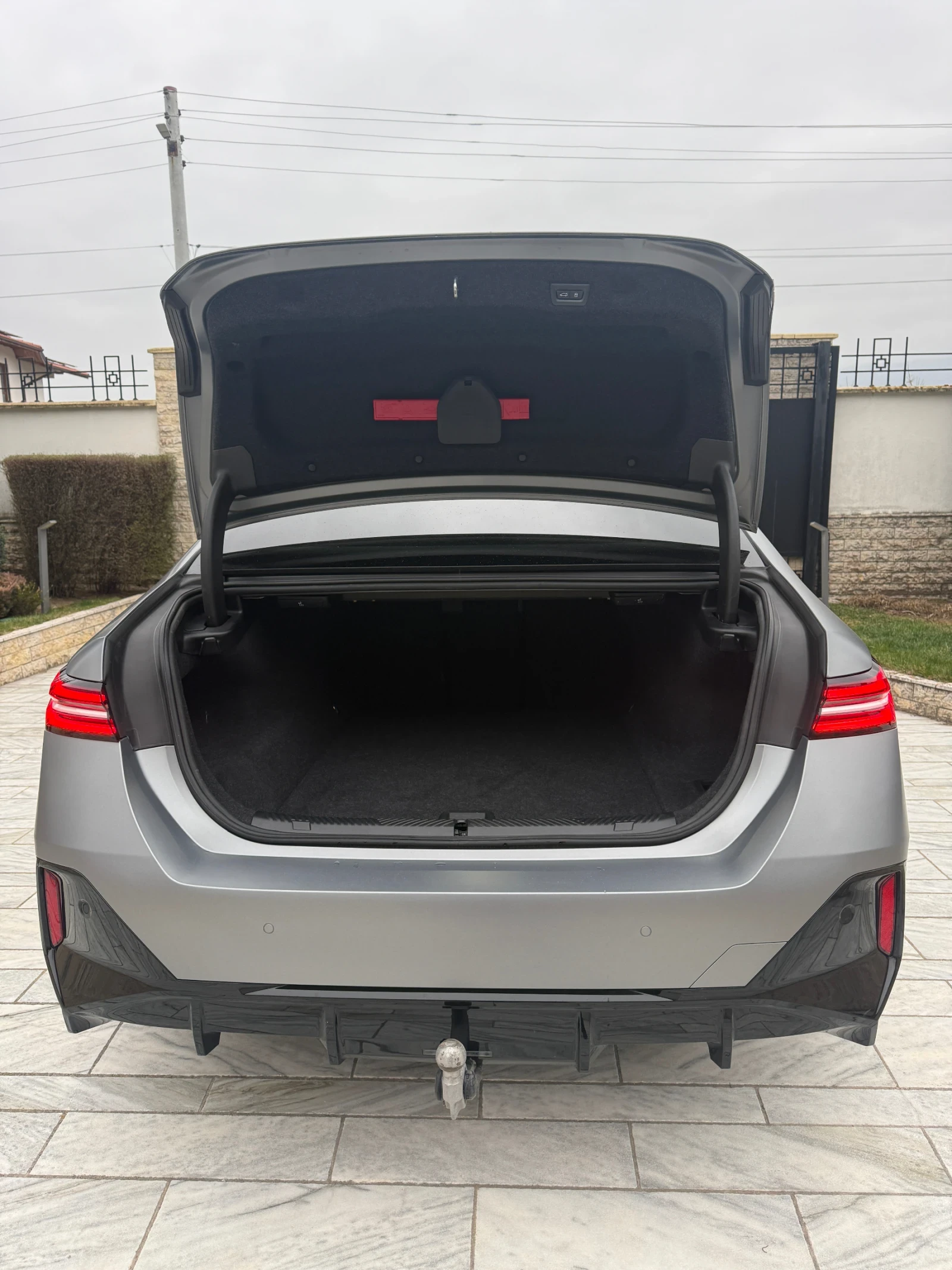 BMW i5 I5 m60 604 коня 86 kw батерия, снимка 17 - Автомобили и джипове - 53890295