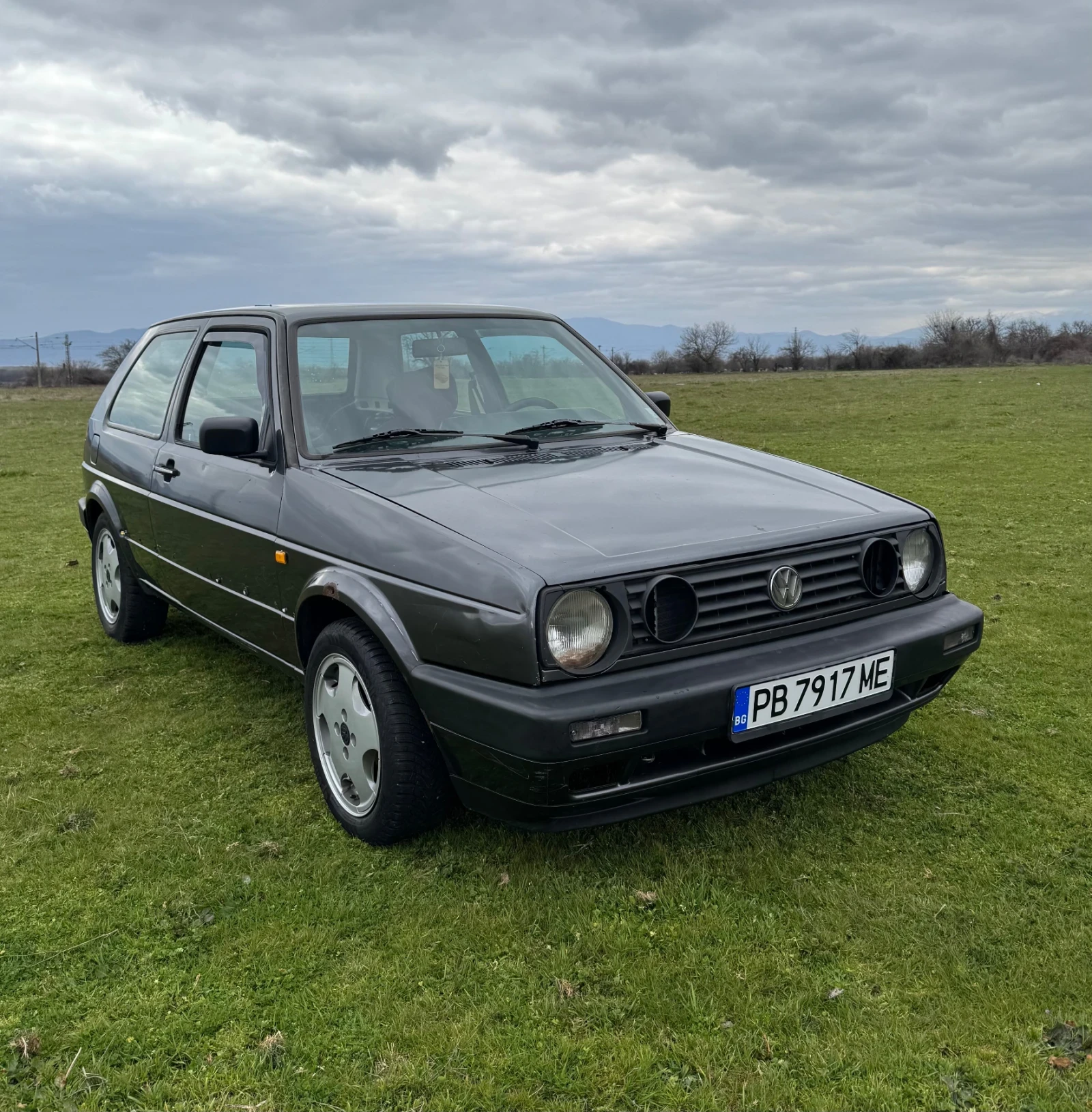 VW Golf, снимка 2 - Автомобили и джипове - 53902659