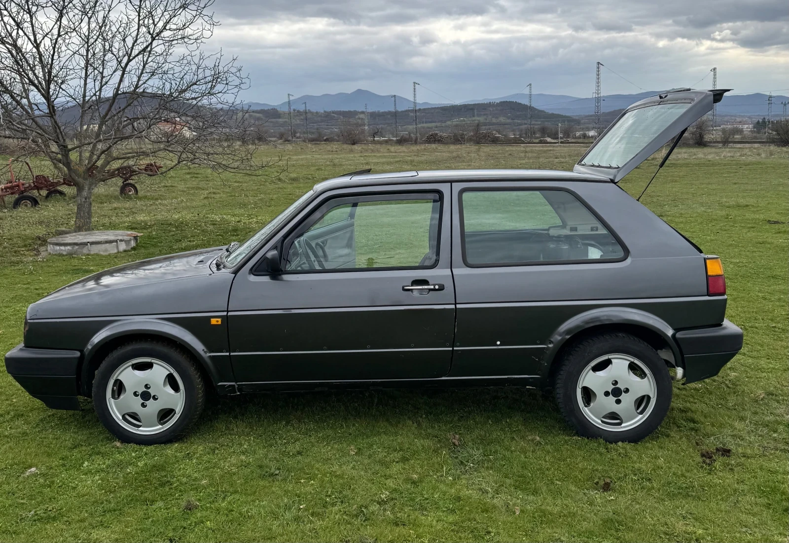 VW Golf, снимка 6 - Автомобили и джипове - 53902659