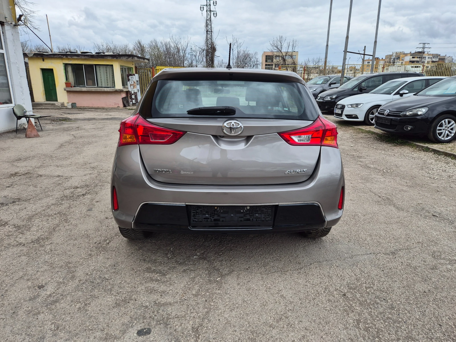 Toyota Auris 1.4 D4D NAVI ITALY , снимка 6 - Автомобили и джипове - 53905367