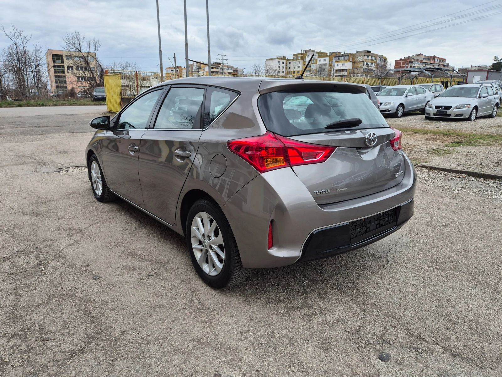 Toyota Auris 1.4 D4D NAVI ITALY , снимка 7 - Автомобили и джипове - 53905367