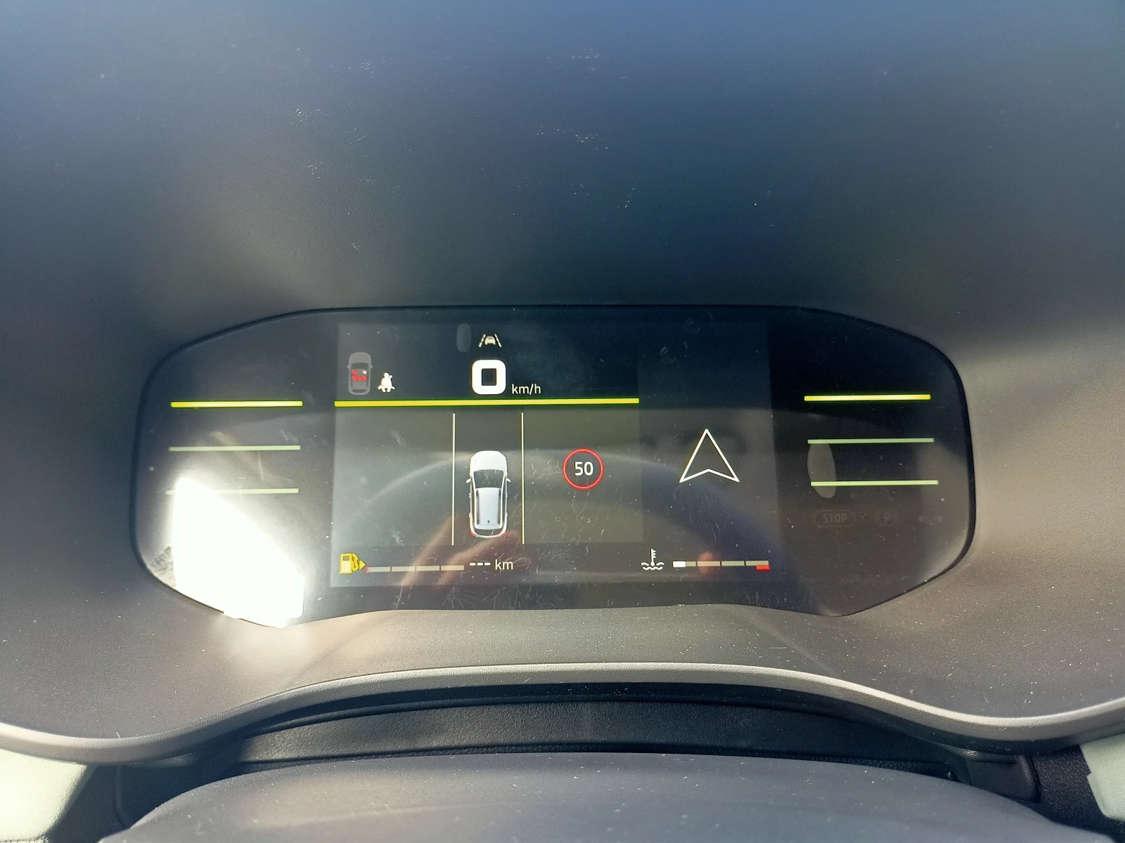 Dacia Sandero 1999Евро за получаване, 1.0TCe Extreme чисто НОВ, снимка 9 - Автомобили и джипове - 53987307