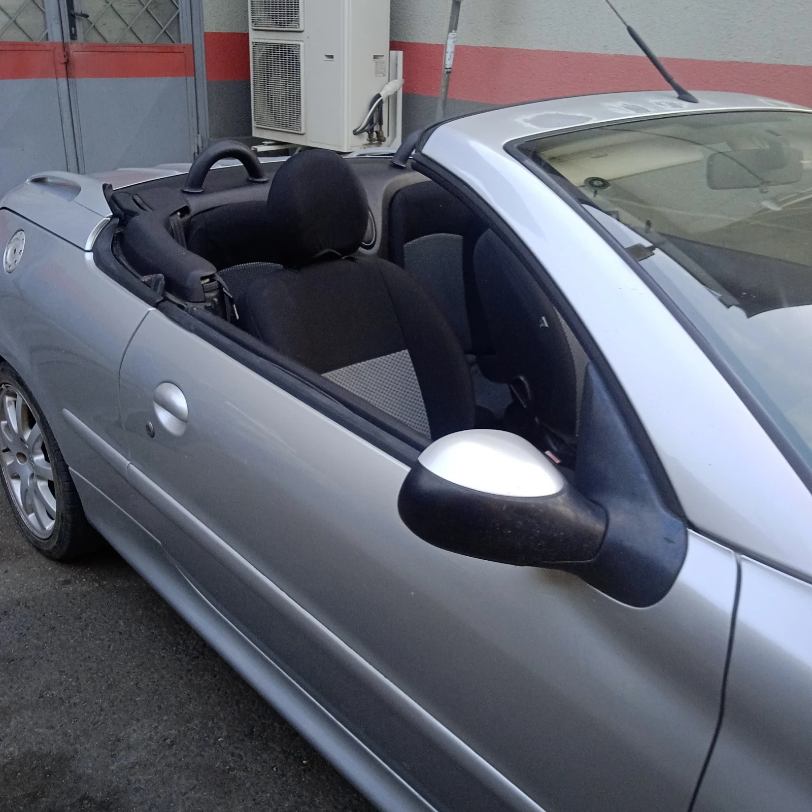 Peugeot 206 СС, снимка 17 - Автомобили и джипове - 54384004
