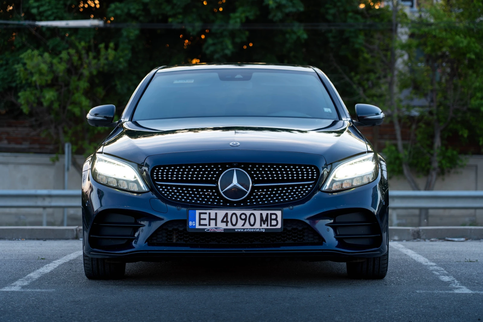 Mercedes-Benz C 300 D 4 MATIC AMG, снимка 5 - Автомобили и джипове - 54448500