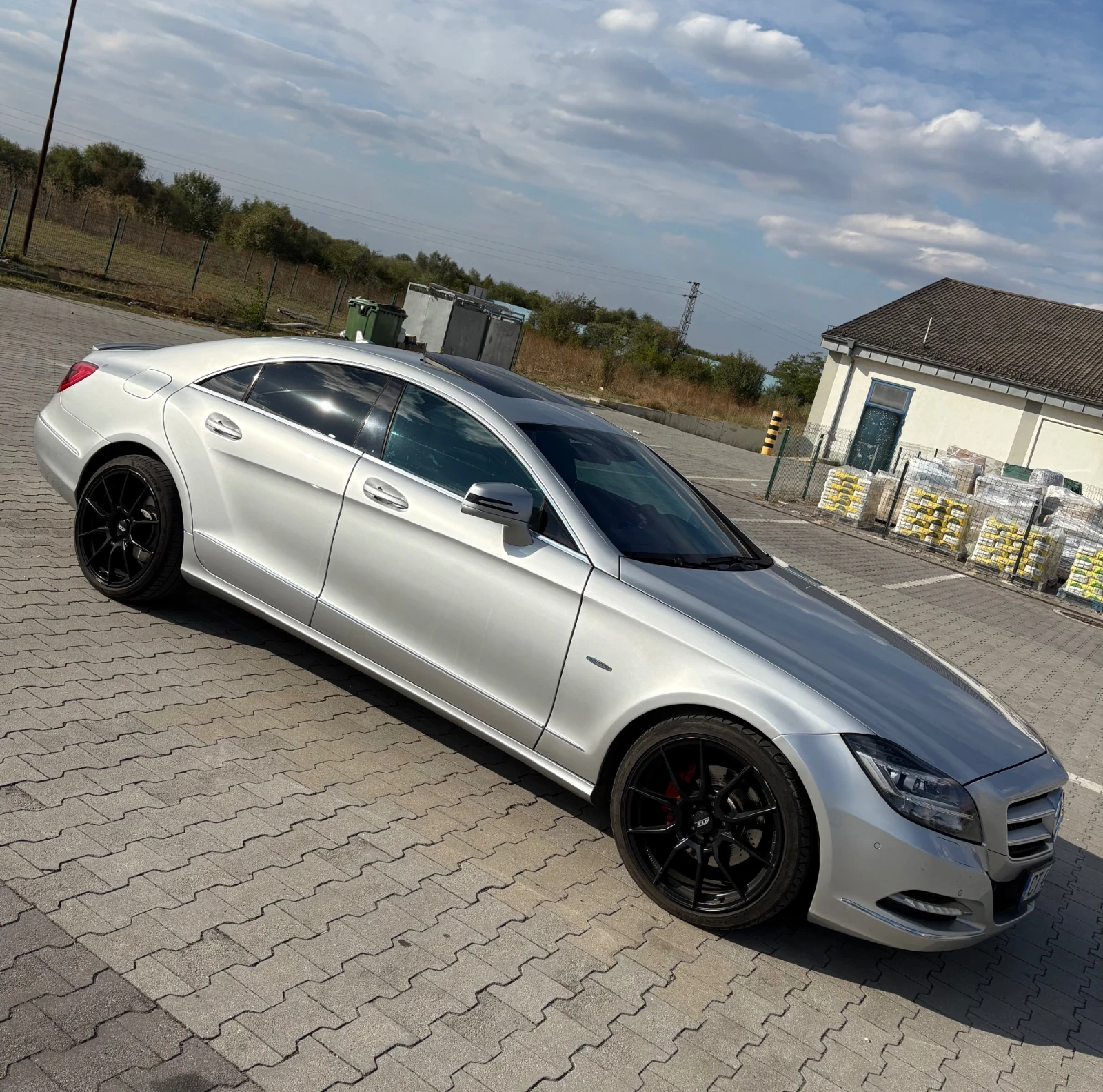 Mercedes-Benz CLS 350, снимка 3 - Автомобили и джипове - 54672813