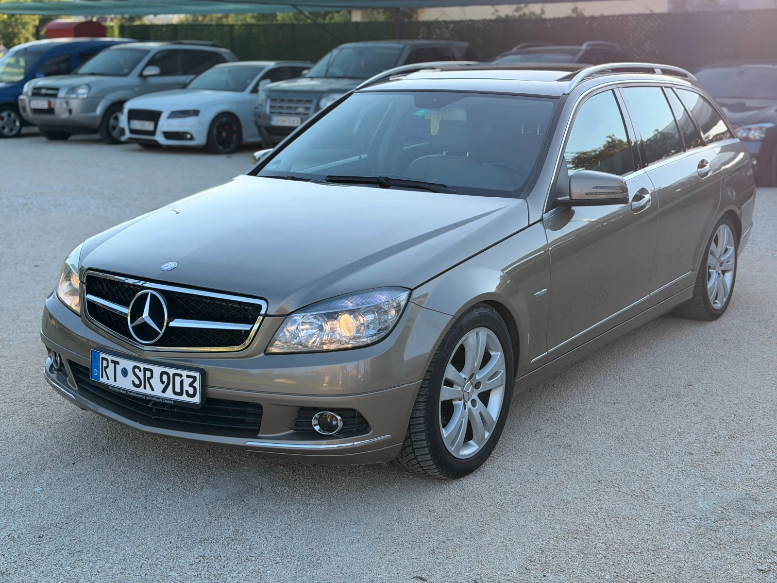 Mercedes-Benz C 200 ELEGANCE, снимка 3 - Автомобили и джипове - 54693623