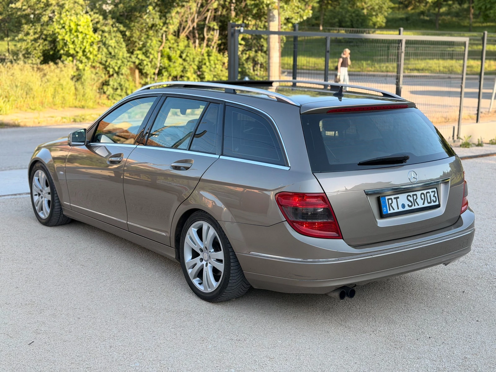 Mercedes-Benz C 200 ELEGANCE, снимка 4 - Автомобили и джипове - 54693623