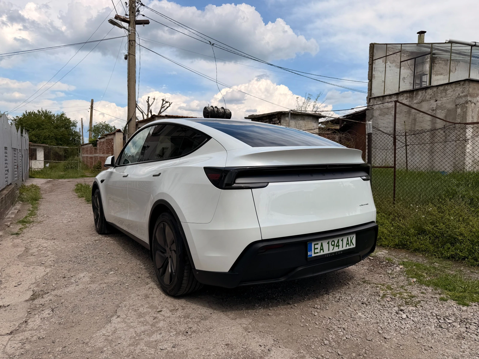 Tesla Model Y Long Range Rear Wheel Drive, снимка 4 - Автомобили и джипове - 55125398