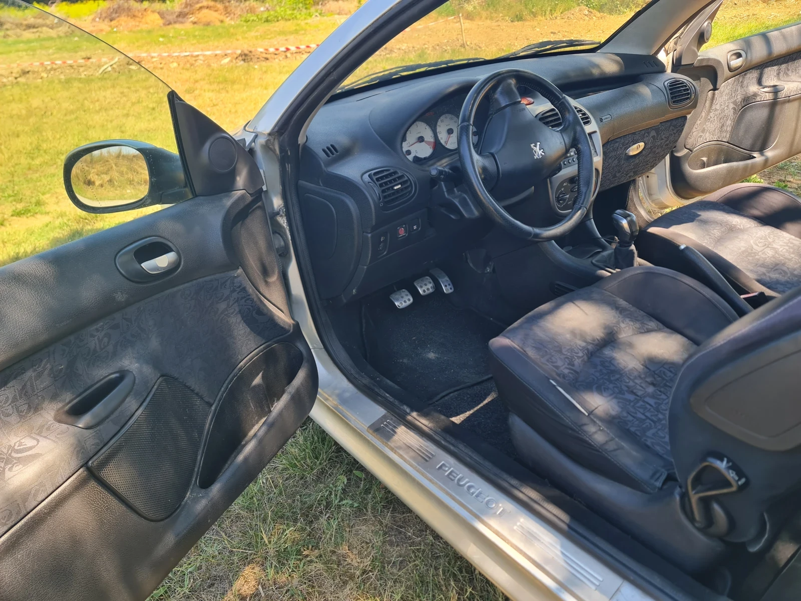 Peugeot 206 КАБРИО, снимка 9 - Автомобили и джипове - 55240813