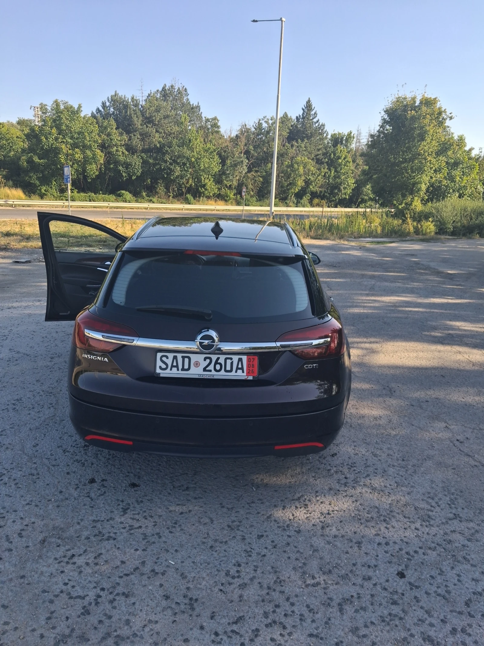 Opel Insignia, снимка 3 - Автомобили и джипове - 55286344