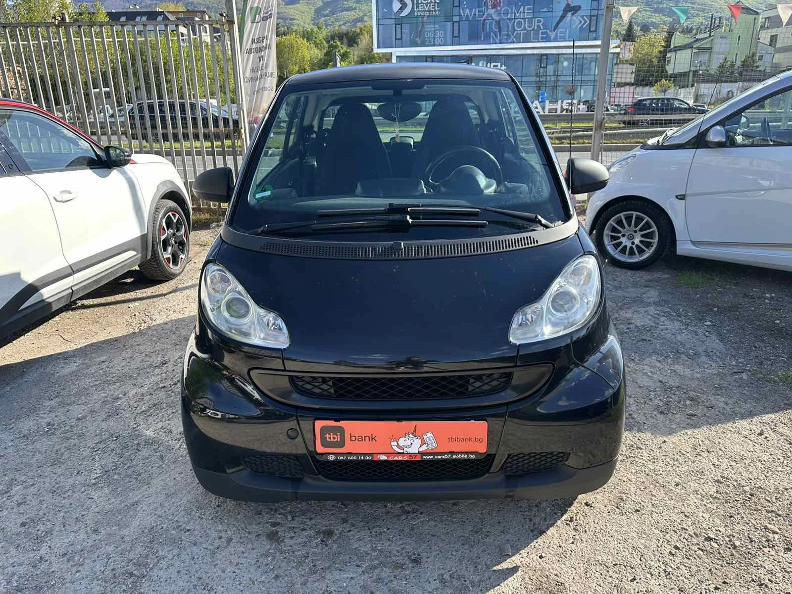 Smart Fortwo 1.0I , снимка 5 - Автомобили и джипове - 55440350