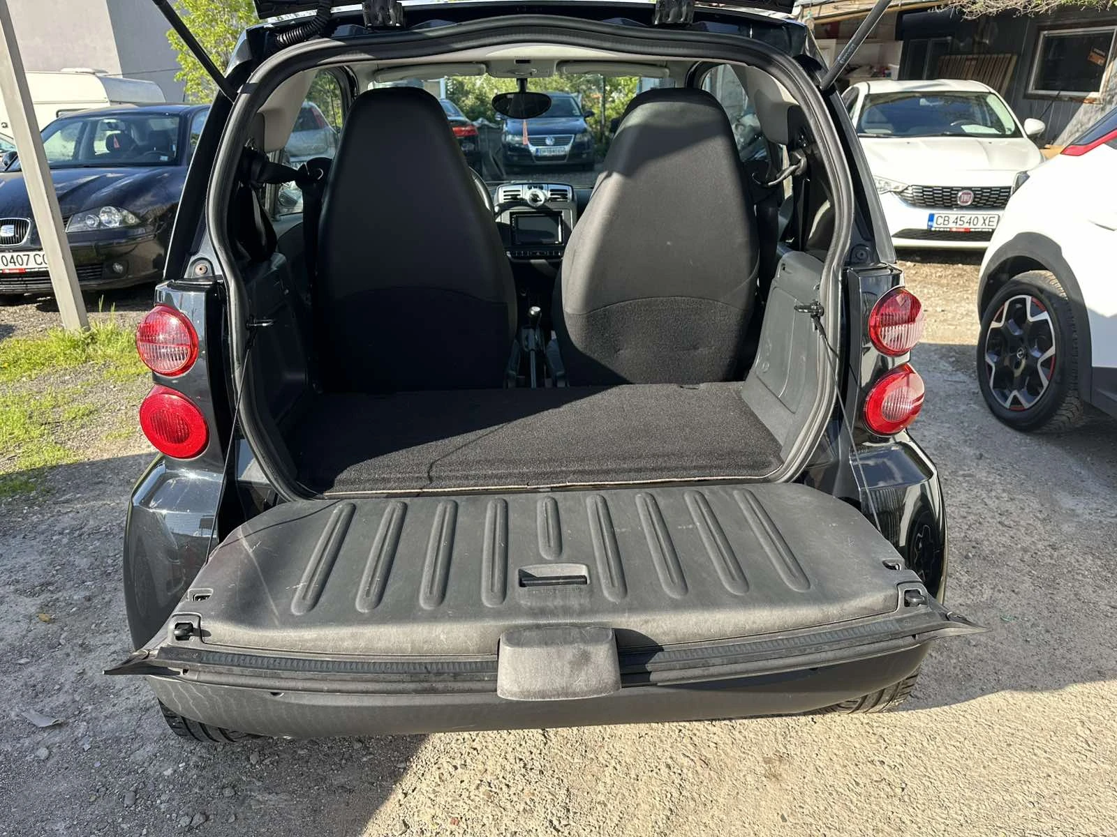 Smart Fortwo 1.0I , снимка 13 - Автомобили и джипове - 55440350