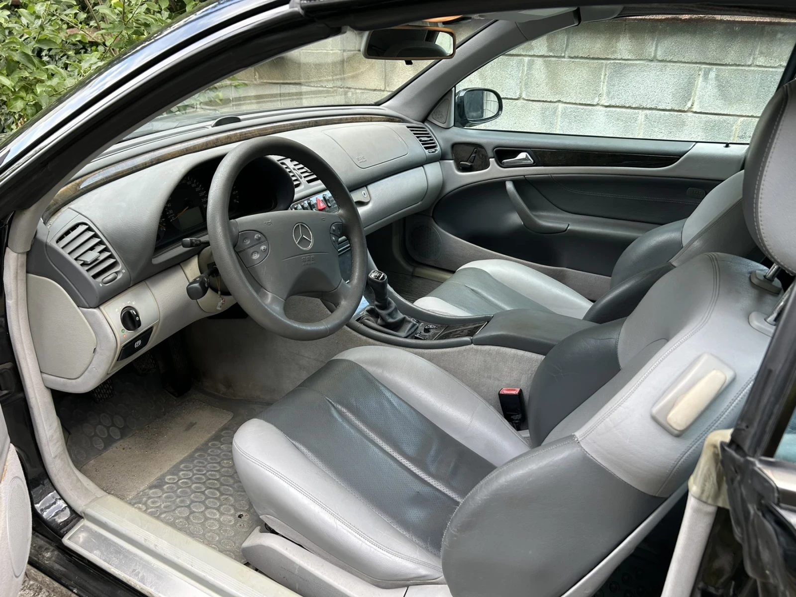 Mercedes-Benz CLK 230 kompressor, снимка 6 - Автомобили и джипове - 55657435