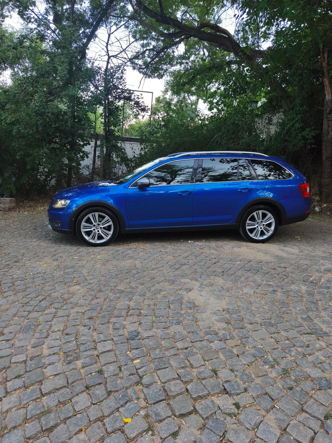 Skoda Octavia Scout , снимка 3 - Автомобили и джипове - 55939311