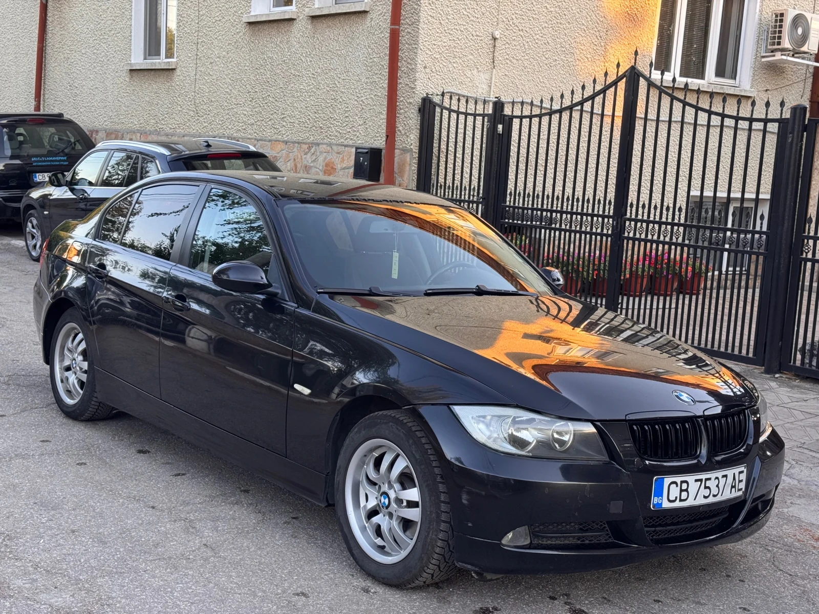 BMW 320 Топ състояние. Реални километри , снимка 5 - Автомобили и джипове - 56010660