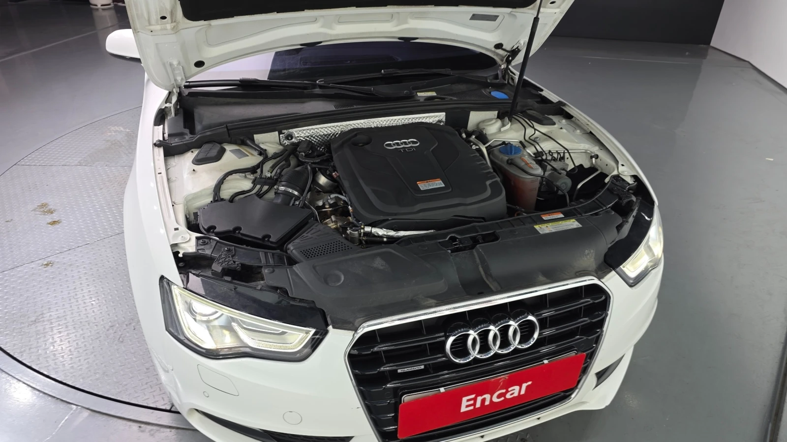 Audi A5 2.0 35TDI Quattro , снимка 5 - Автомобили и джипове - 56069625