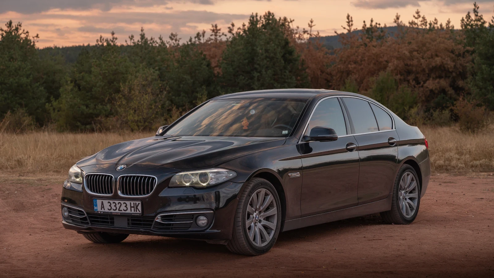 BMW 530 L7* Soft close* DIST* Head Up, снимка 2 - Автомобили и джипове - 56185066