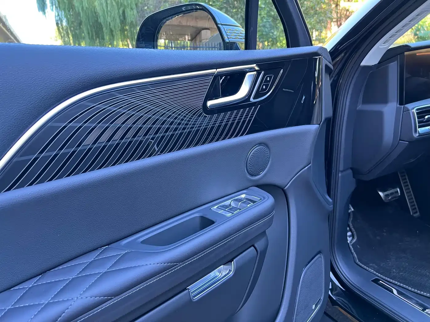 HongQi E-HS9 | 360 ������ | �������� | KEYLESS |  | Mobile.bg � ����������� 9