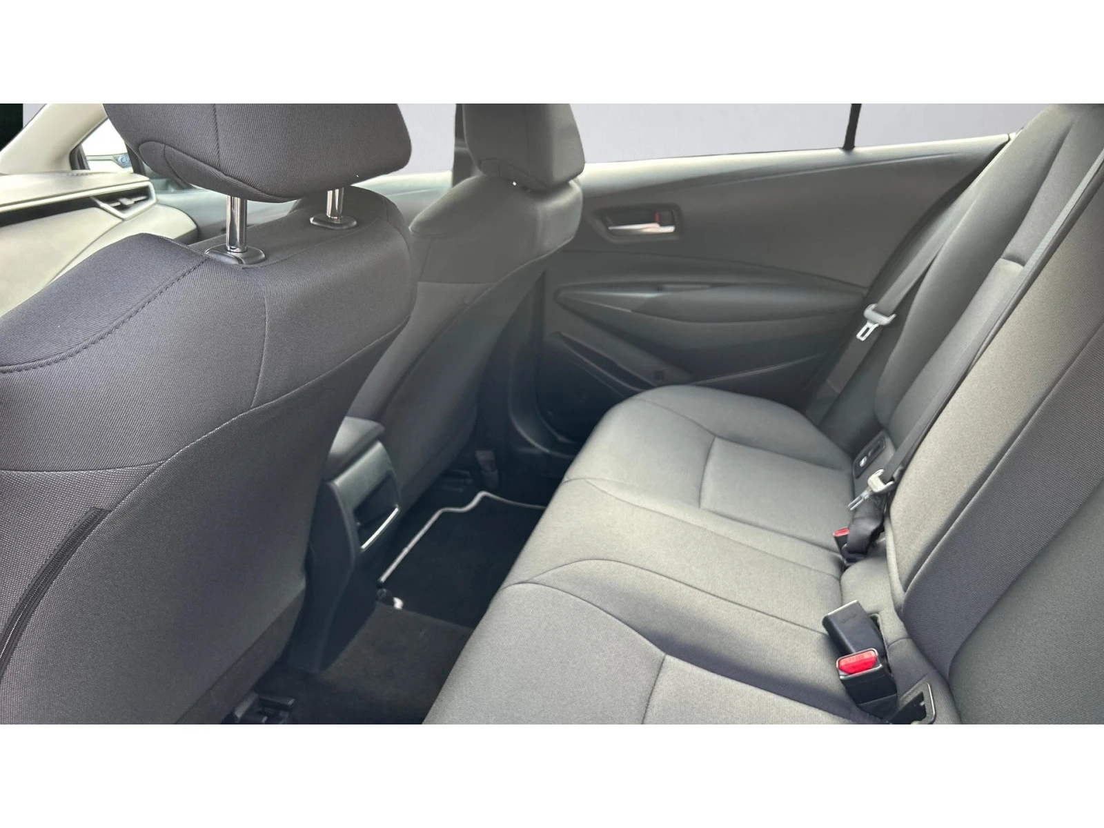 Toyota Corolla ������� ������ �� 265   | Mobile.bg � ����������� 11