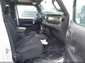 Jeep Gladiator 3.6l Sport S 4X4, снимка 5