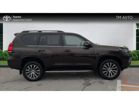 Toyota Land cruiser 2.8D Executive | Mobile.bg    17