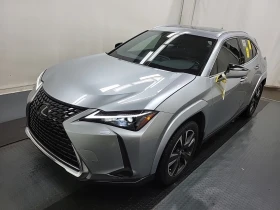     Lexus UX 250h CARFAX*    