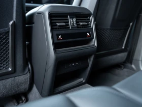 Porsche Cayenne E-Hybrid - 92000 € / 179936.36 лв. - 21604083 14