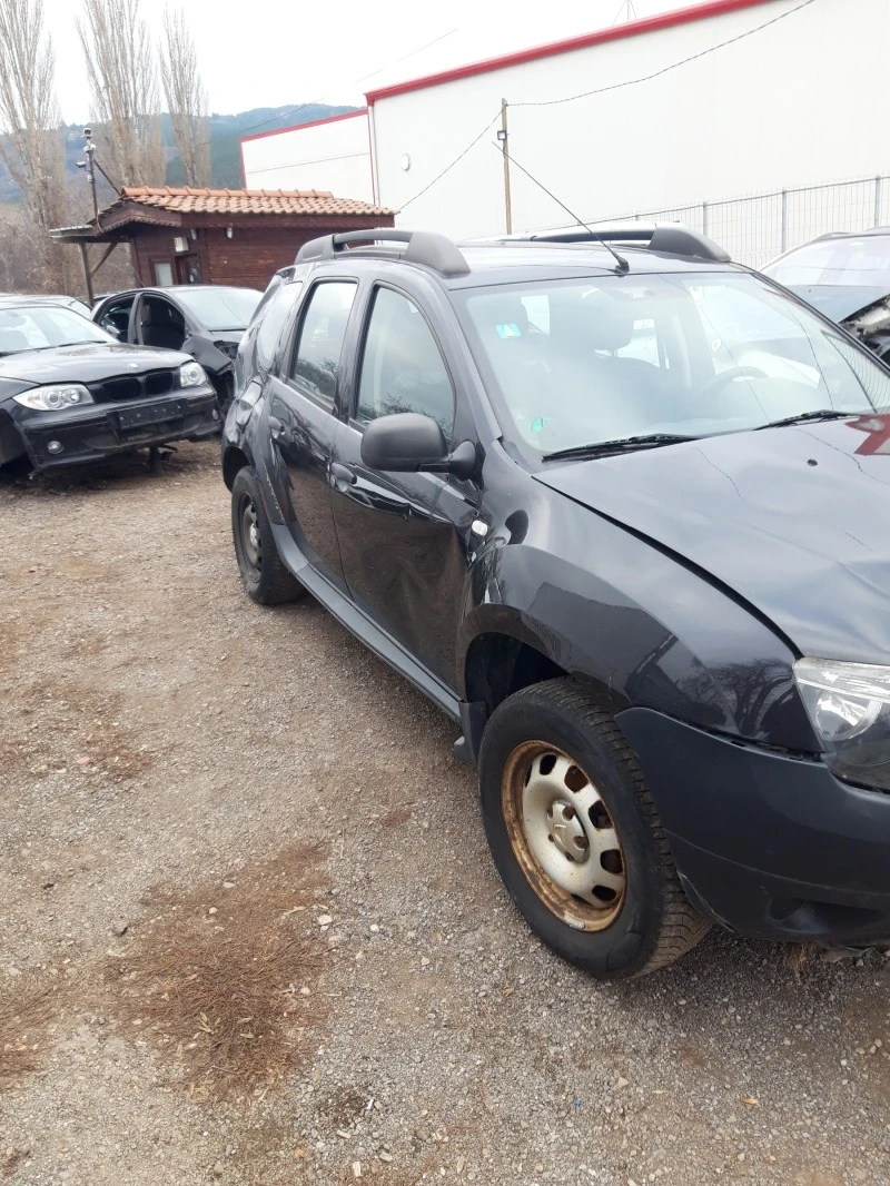 Dacia Duster 1.5dci 4x4 НА ЧАСТИ, снимка 3 - Автомобили и джипове - 39185312