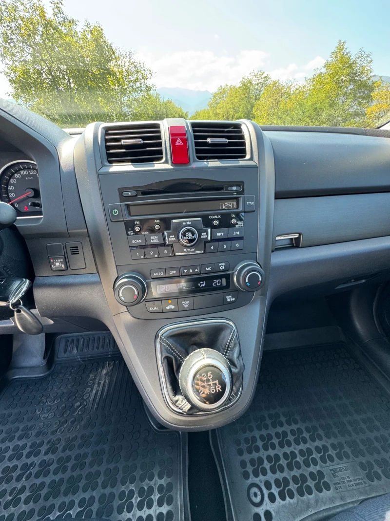 Honda Cr-v 2.0i ГАЗ, снимка 9 - Автомобили и джипове - 47329962