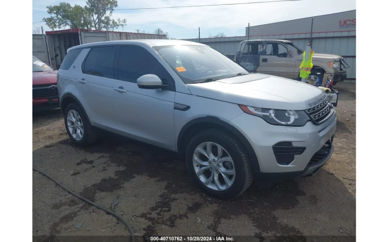 Land Rover Discovery Sport SE * 2.0L 240HP, снимка 1 - Автомобили и джипове - 48003328