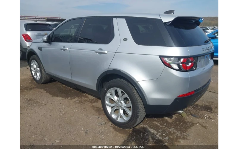 Land Rover Discovery Sport SE * 2.0L 240HP, снимка 7 - Автомобили и джипове - 48003328