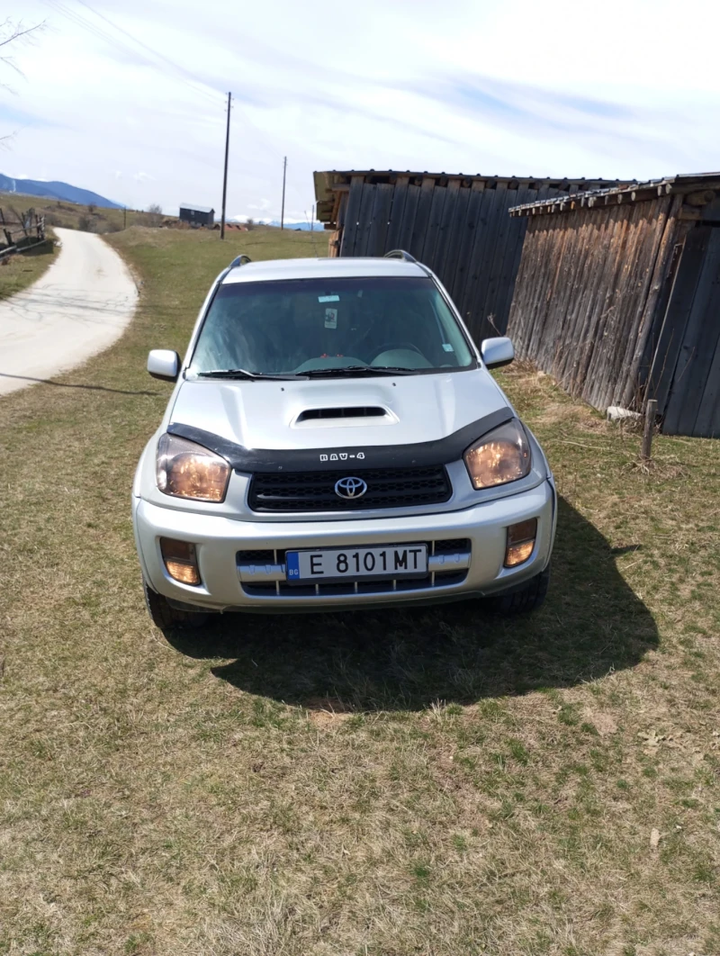 Toyota Rav4, снимка 4 - Автомобили и джипове - 48727641