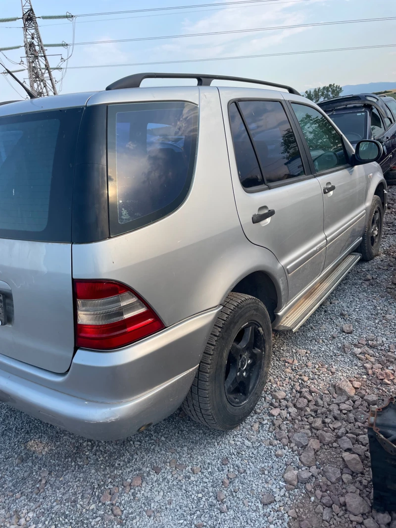 Mercedes-Benz ML 230 2.3 бензин ръчка