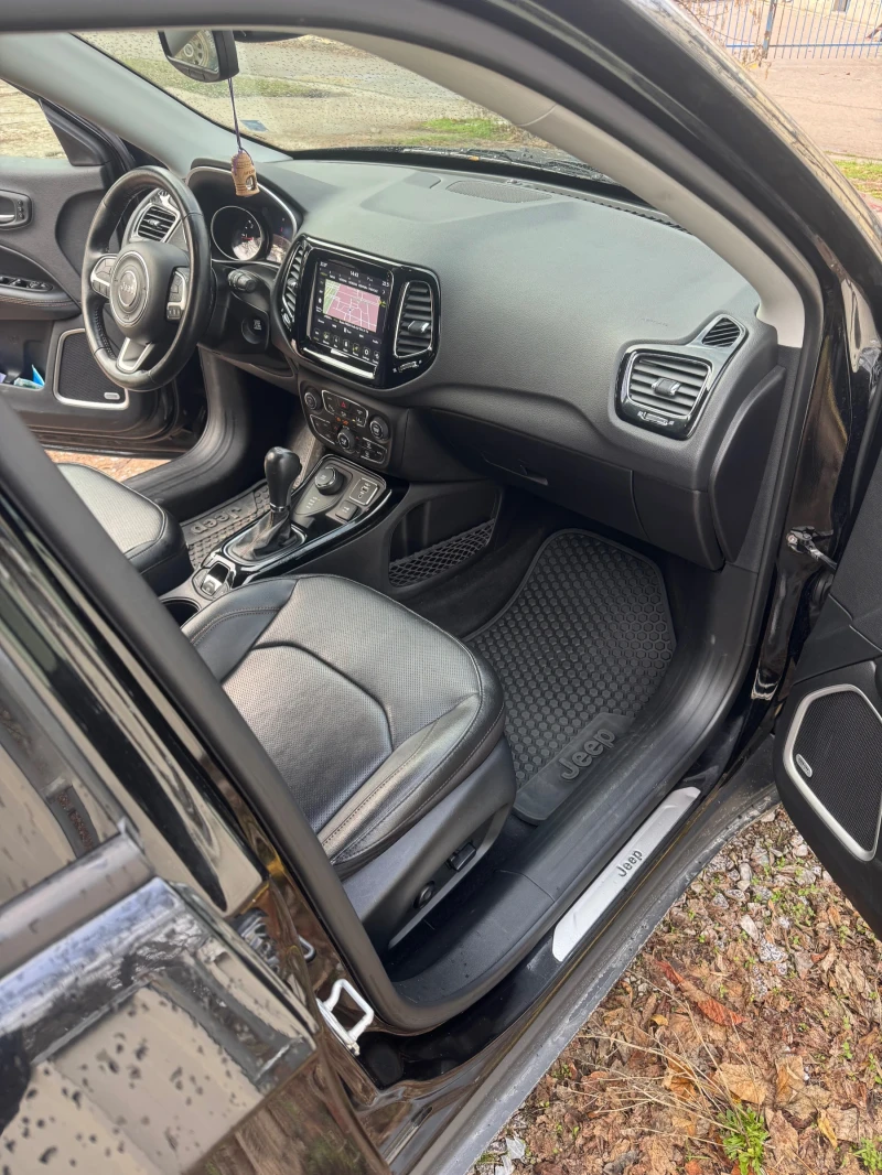Jeep Compass Limited, снимка 6 - Автомобили и джипове - 52679235