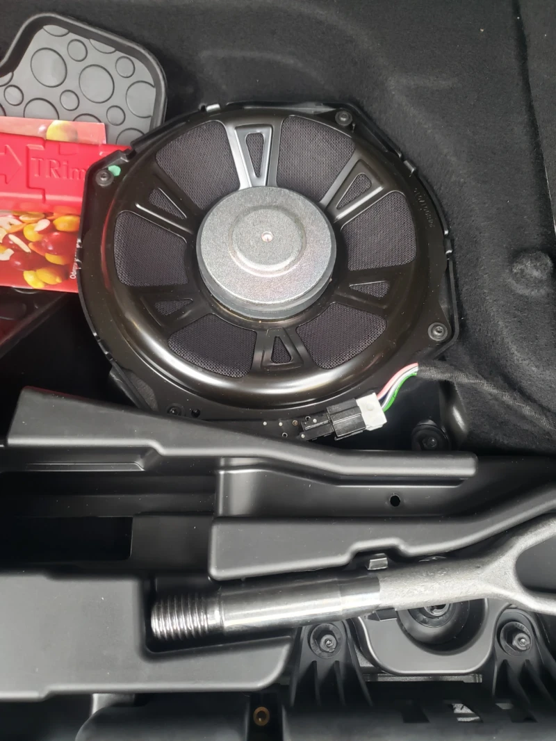 Mercedes-Benz GLA 200, снимка 12 - Автомобили и джипове - 53054550