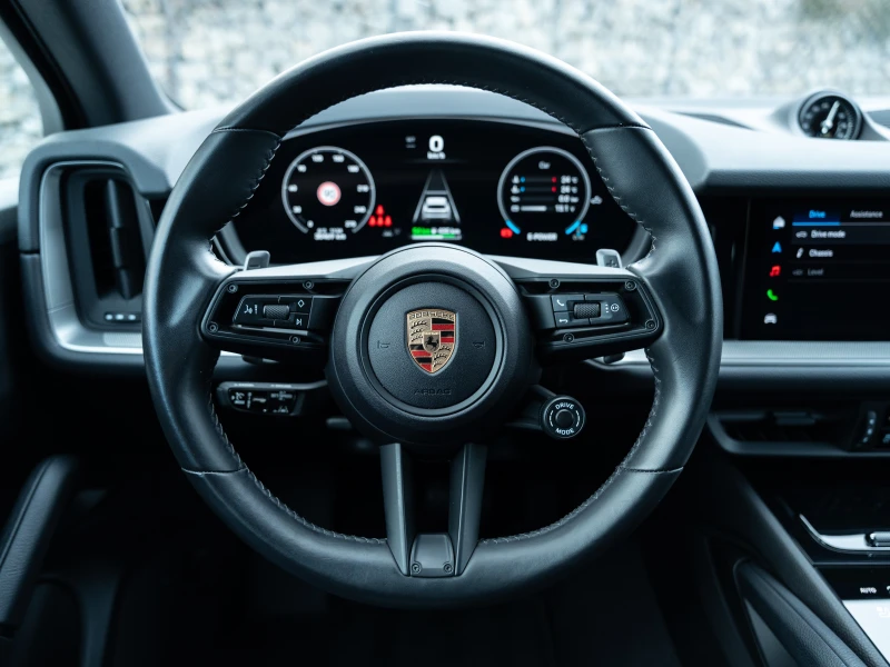 Porsche Cayenne E-Hybrid, снимка 9 - Автомобили и джипове - 53073815