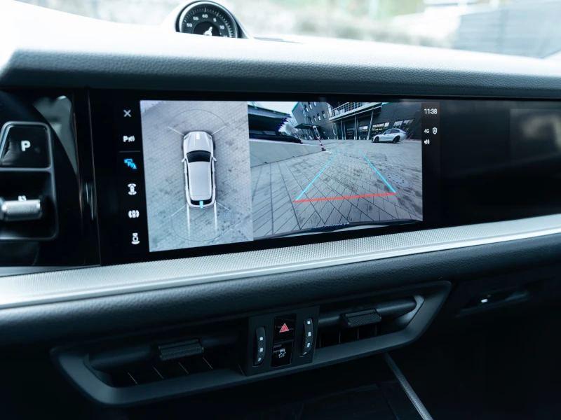 Porsche Cayenne E-Hybrid, снимка 10 - Автомобили и джипове - 53073815