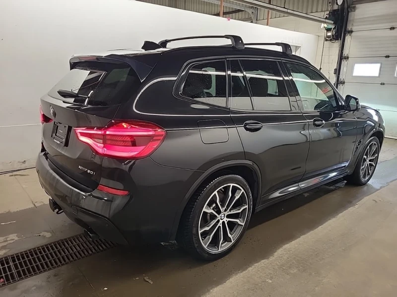 BMW X3 * XDRIVE30I * ДИГИТАЛНО ТАБЛО* ДВА КЛЮЧА* + ГУМИ С, снимка 3 - Автомобили и джипове - 53436299