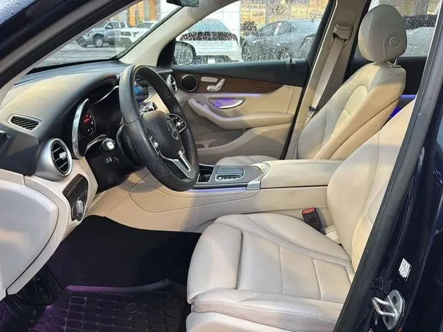 Mercedes-Benz GLC 300  - изображение 8