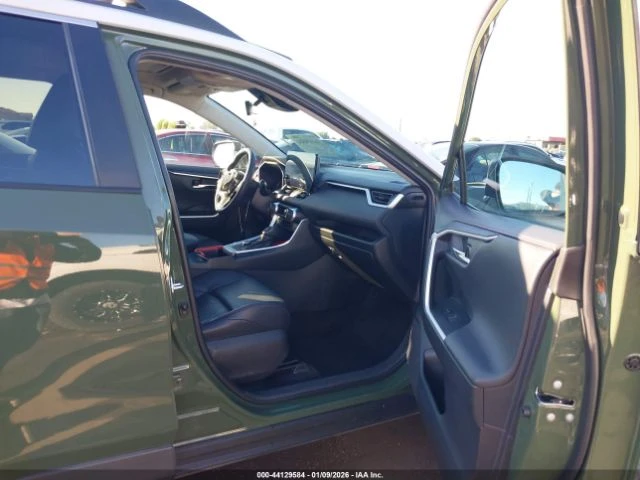 Toyota Rav4 TRD* OFF ROAD* KAMERA* ПОДГРЕВ* ШИБИДАХ* CARPLAY - изображение 10