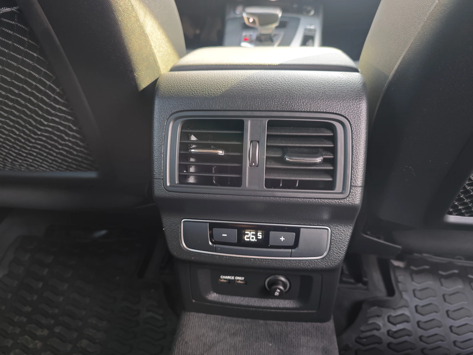 Audi Q5 COMFORT 45 quattro: Hibrid - изображение 8