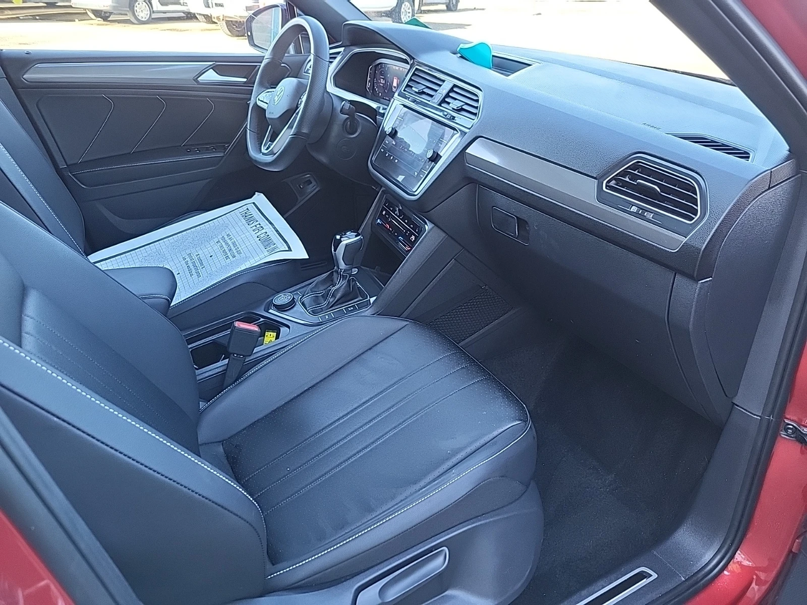 VW Tiguan  COMFORTLINE R-LINE BLACK EDITICARFAX АВТО КРЕДИТ  - изображение 10