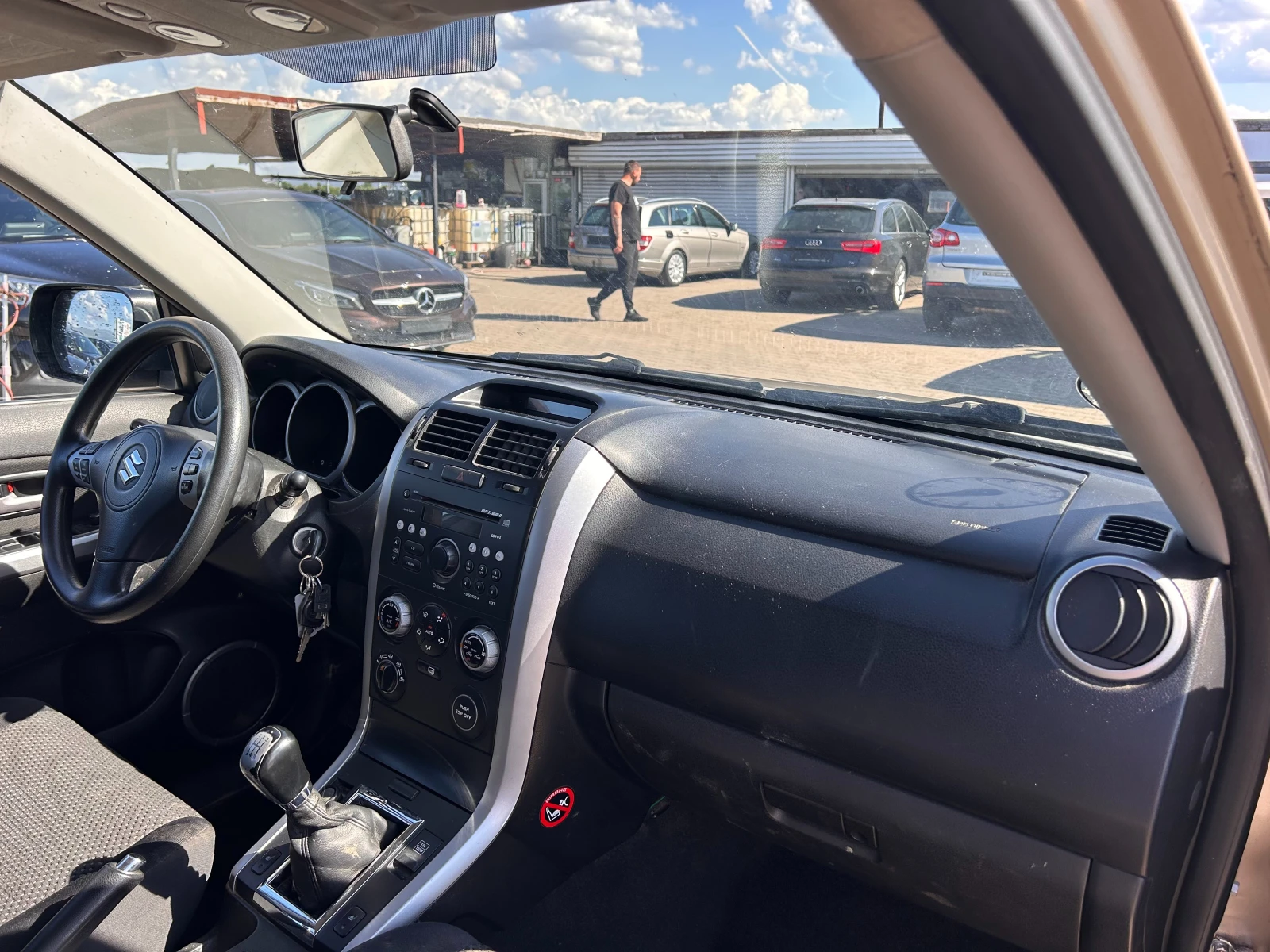 Suzuki Grand vitara 1.9D 4X4 EURO 4 - изображение 10