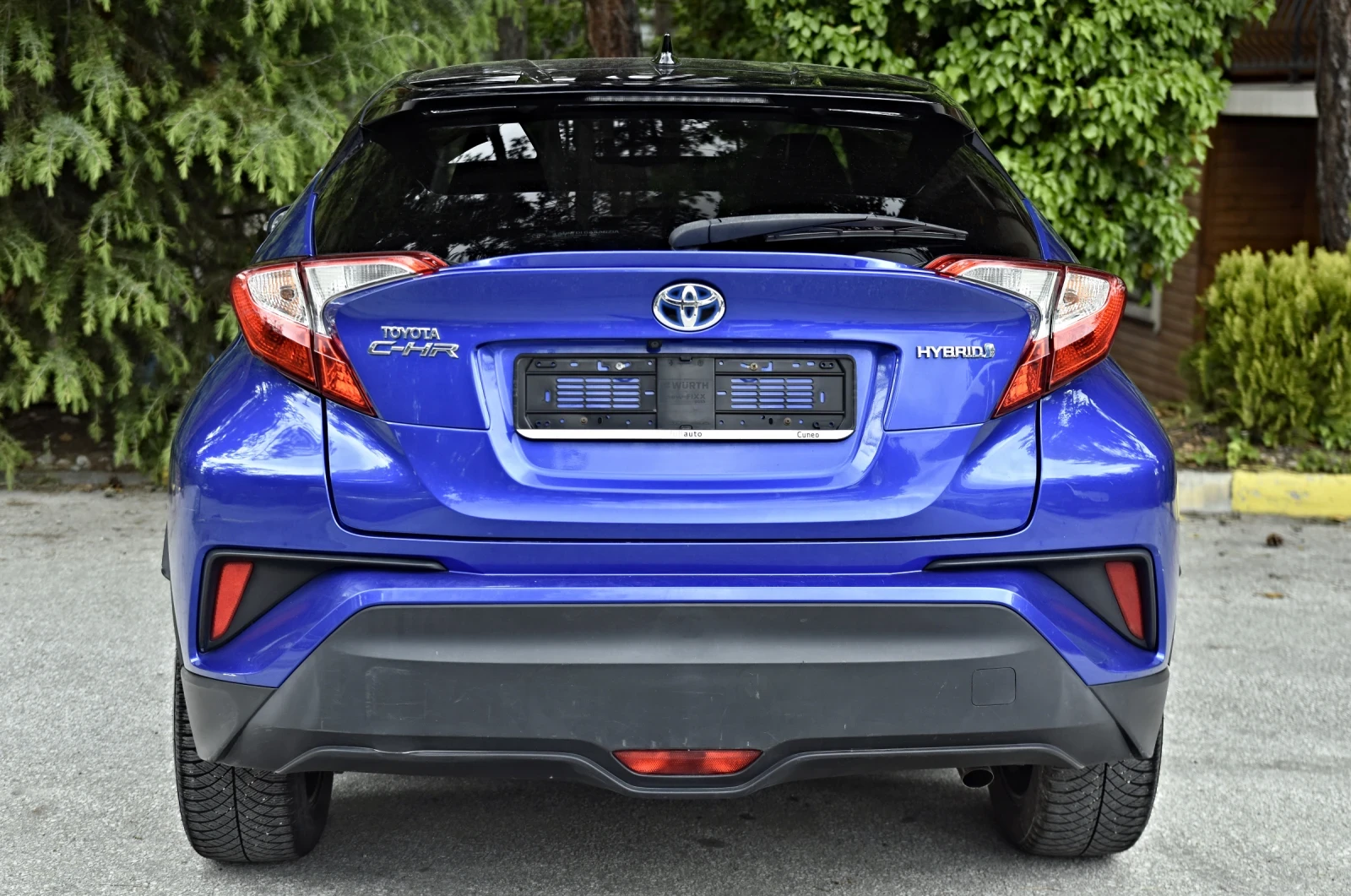 Toyota C-HR 1.8 HYBRID E-CVT - изображение 5