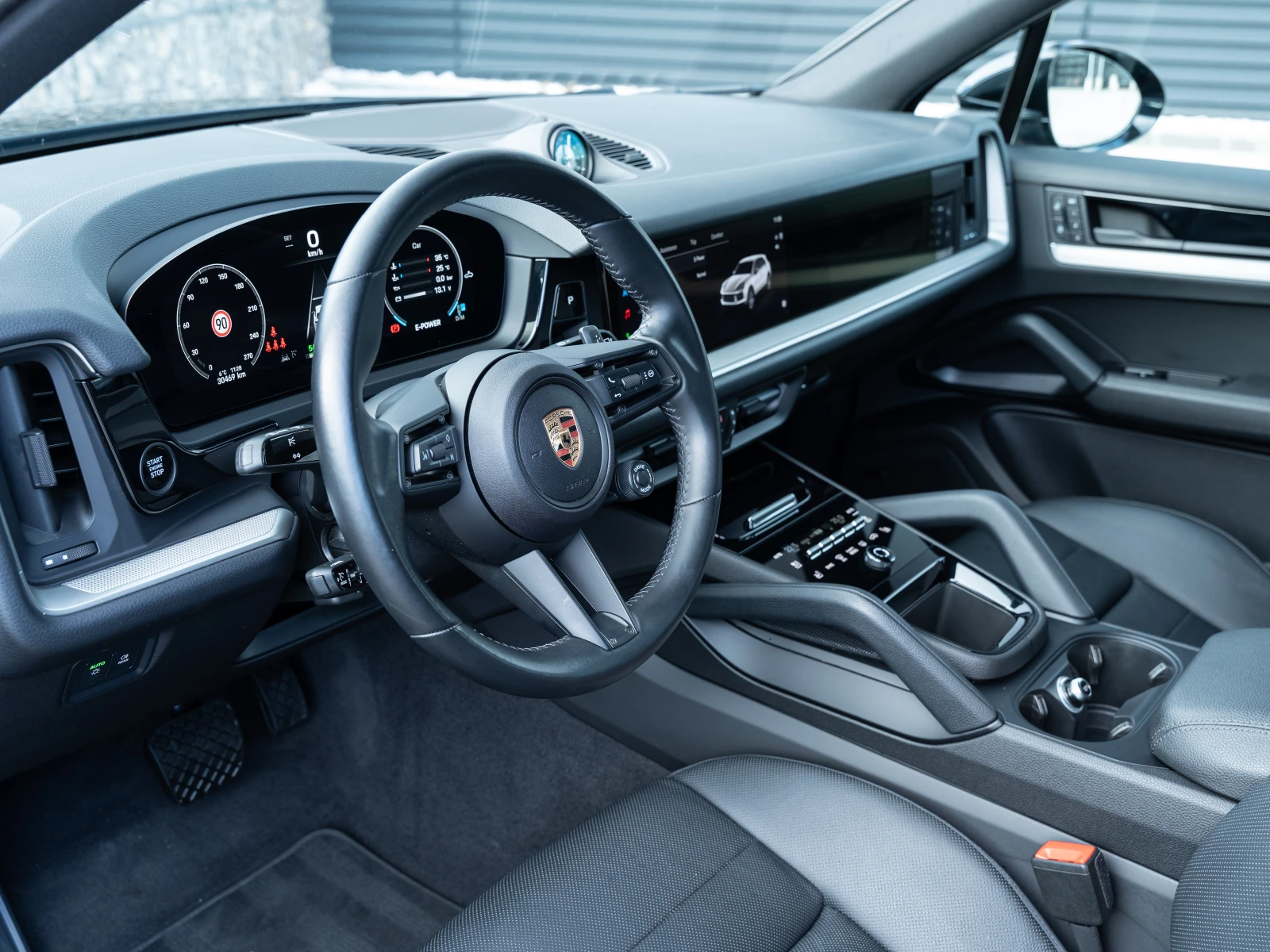 Porsche Cayenne E-Hybrid - изображение 6