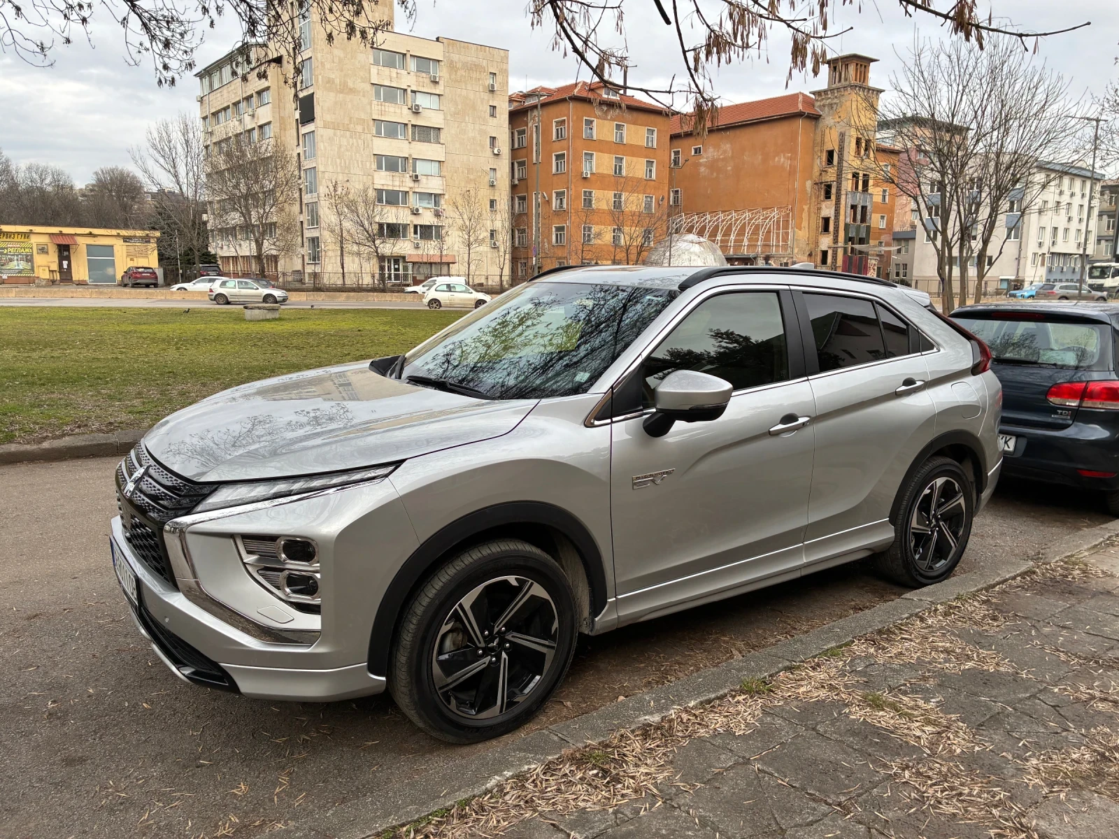 Mitsubishi Eclipse Cross PHEV ���������, � ��������, ������ ���� | Mobile.bg � ����������� 3