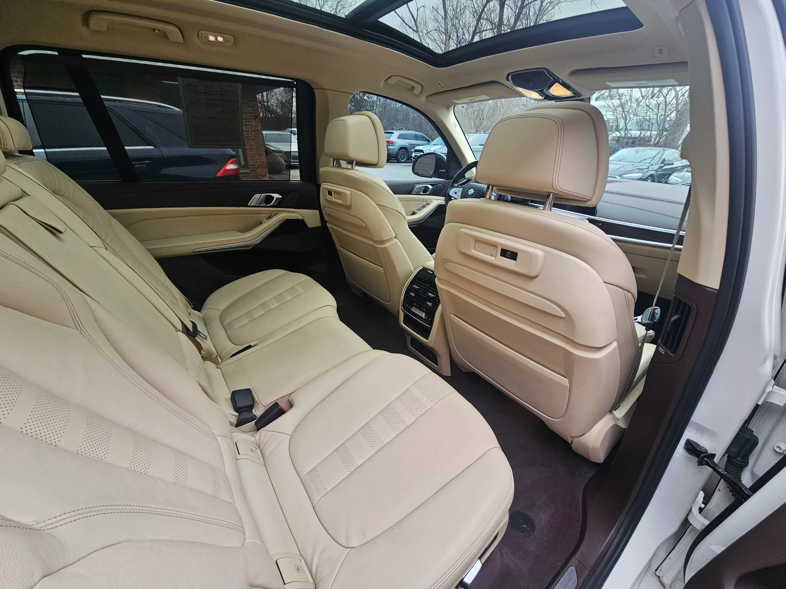 BMW X7 БЕЗ ЩЕТИ, снимка 15 - Автомобили и джипове - 53712368