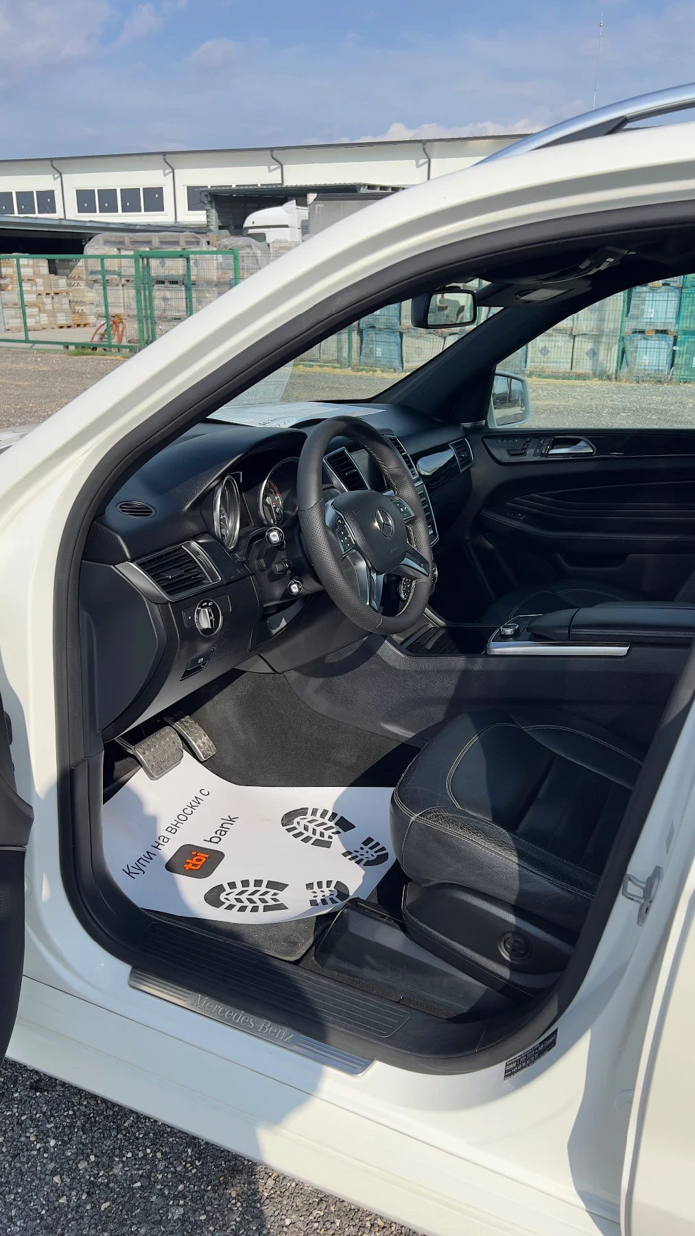 Mercedes-Benz ML 300 3.0CDi lizing pano HarmanKardon FULL, снимка 8 - Автомобили и джипове - 53727831