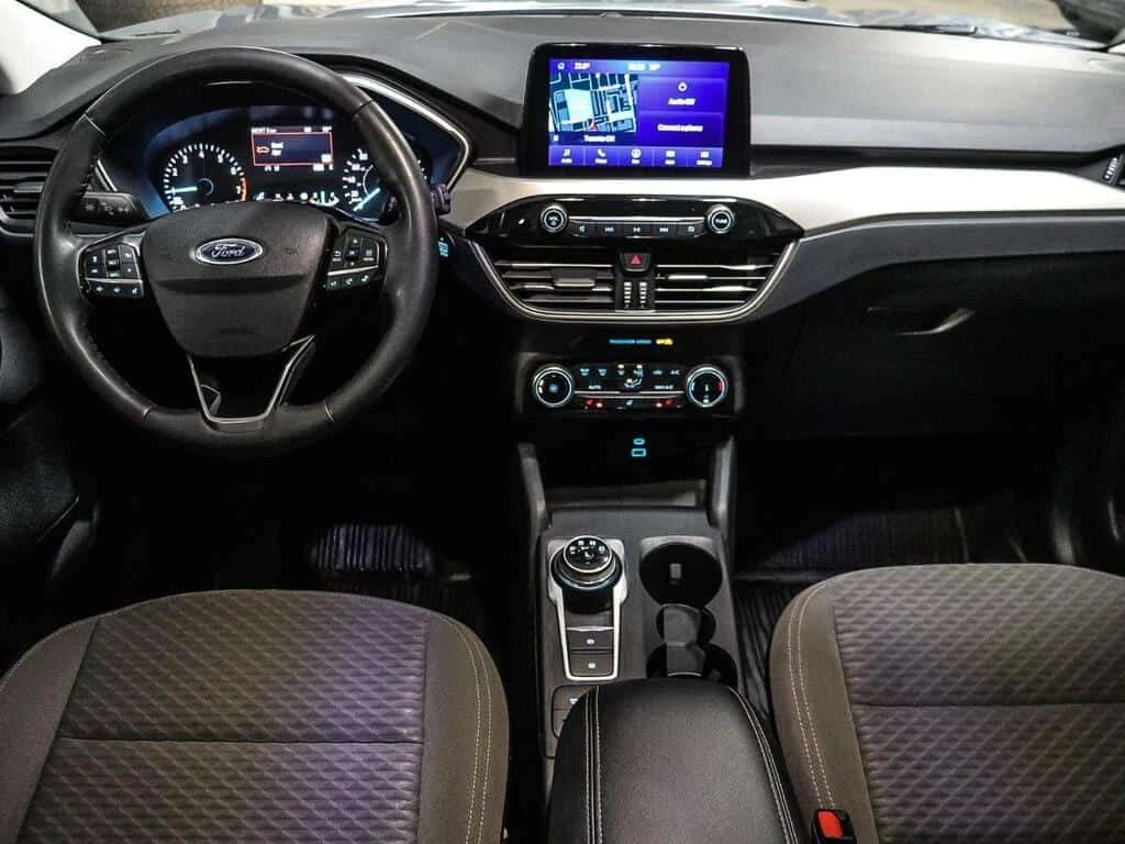 Ford Escape * SE * CARFAX * ЦЕНА ДО БГ, снимка 15 - Автомобили и джипове - 53926484