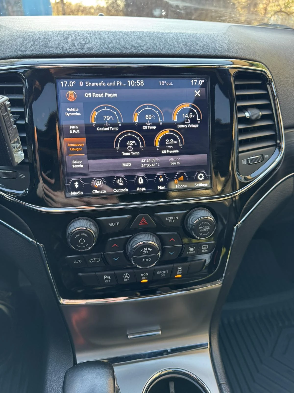 Jeep Grand cherokee 3.6 , снимка 9 - Автомобили и джипове - 54112767